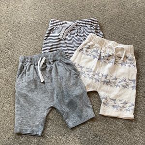 Lot of 3 pairs of old navy drop crotch shorts